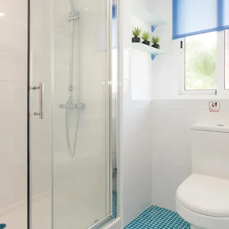 Awesome In Casares Costa With Kitchen Appartement *